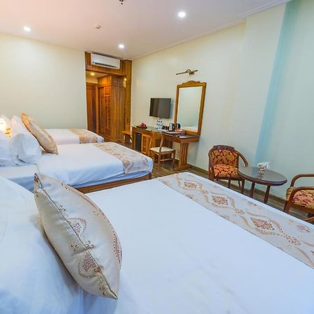 Kampong Thom Royal Hotel Экстерьер фото