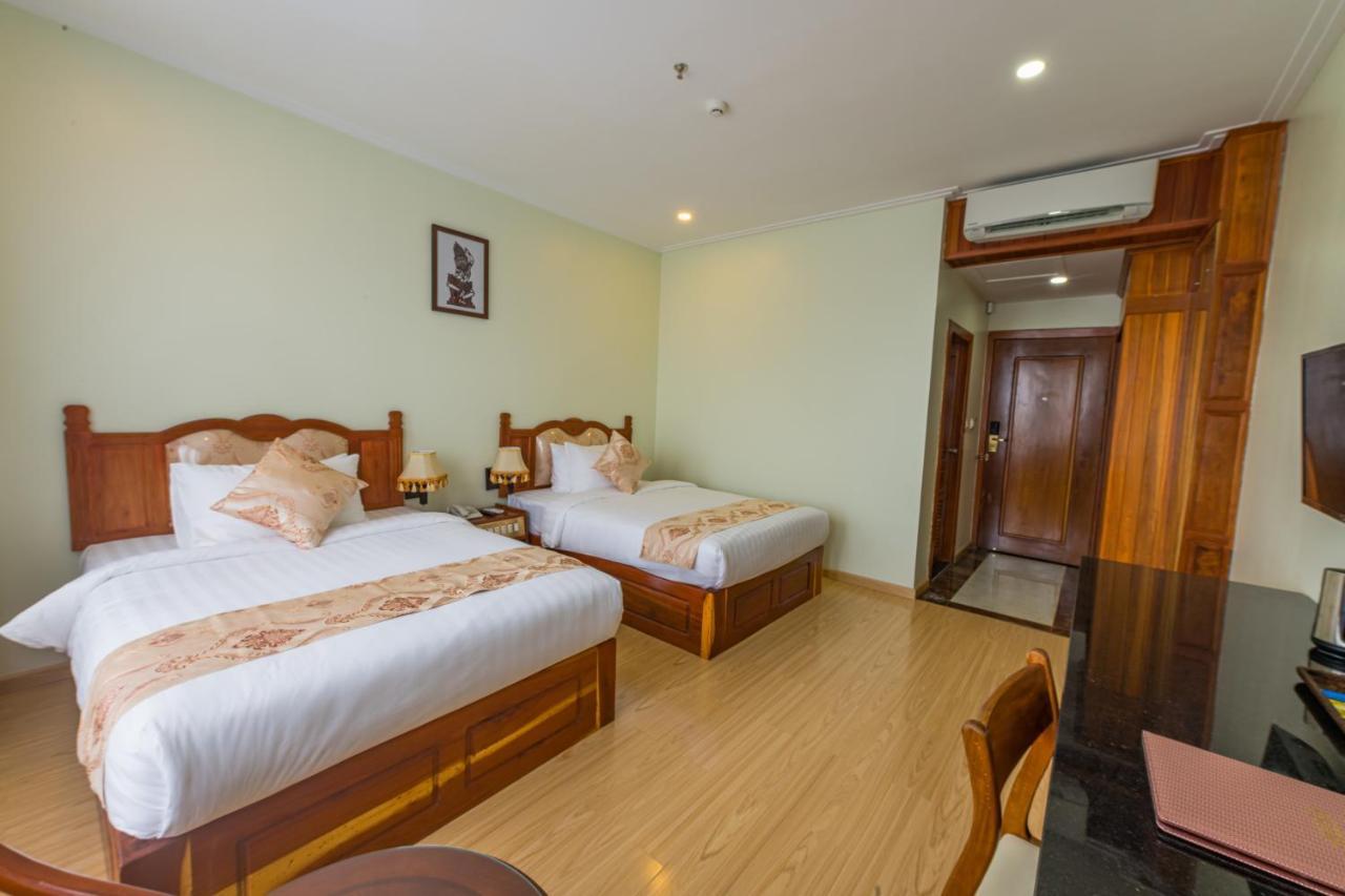 Kampong Thom Royal Hotel Экстерьер фото